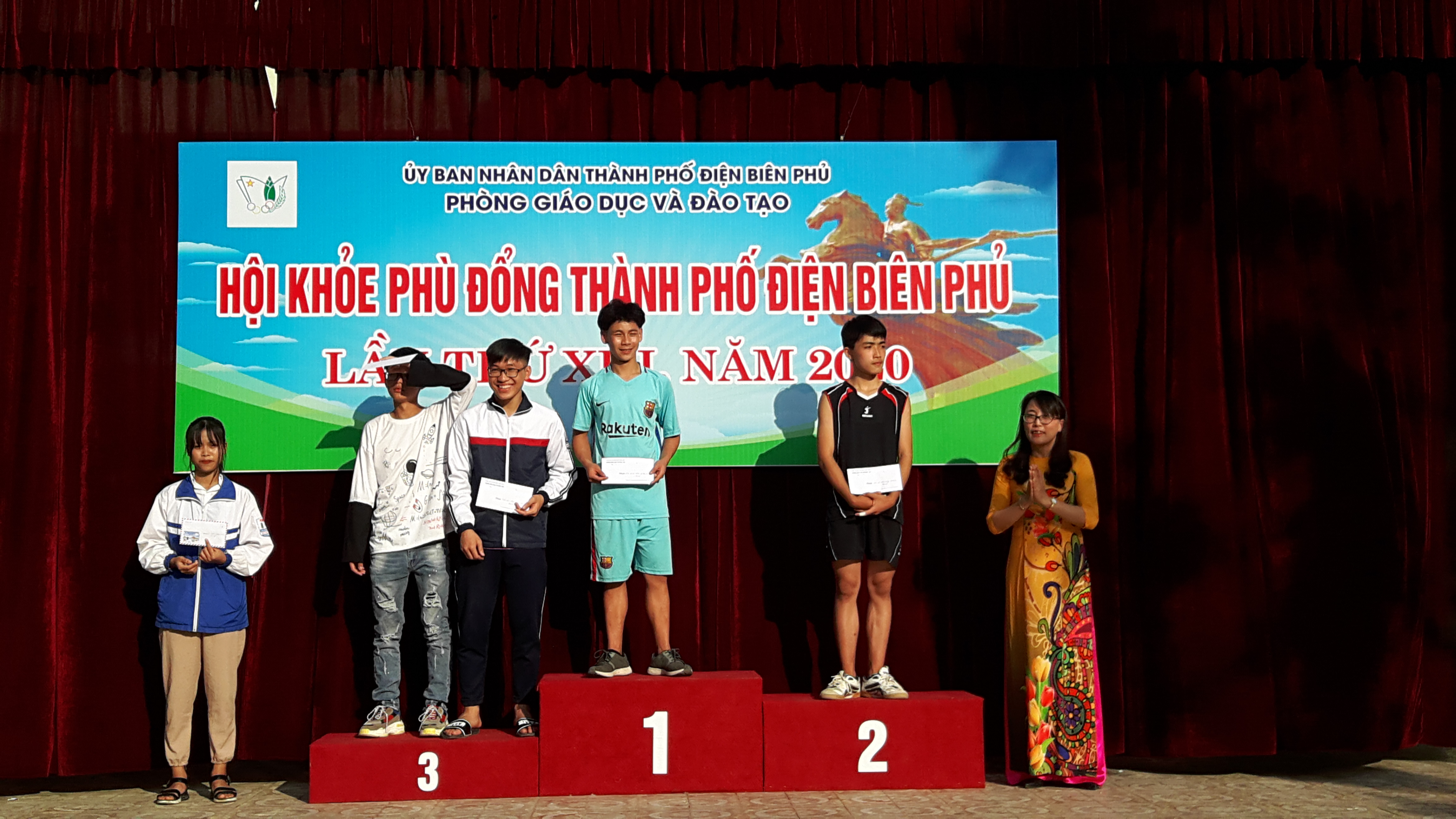 HỘI KHỎE PHÙ ĐỔNG CẤP THÀNH PHỐ 