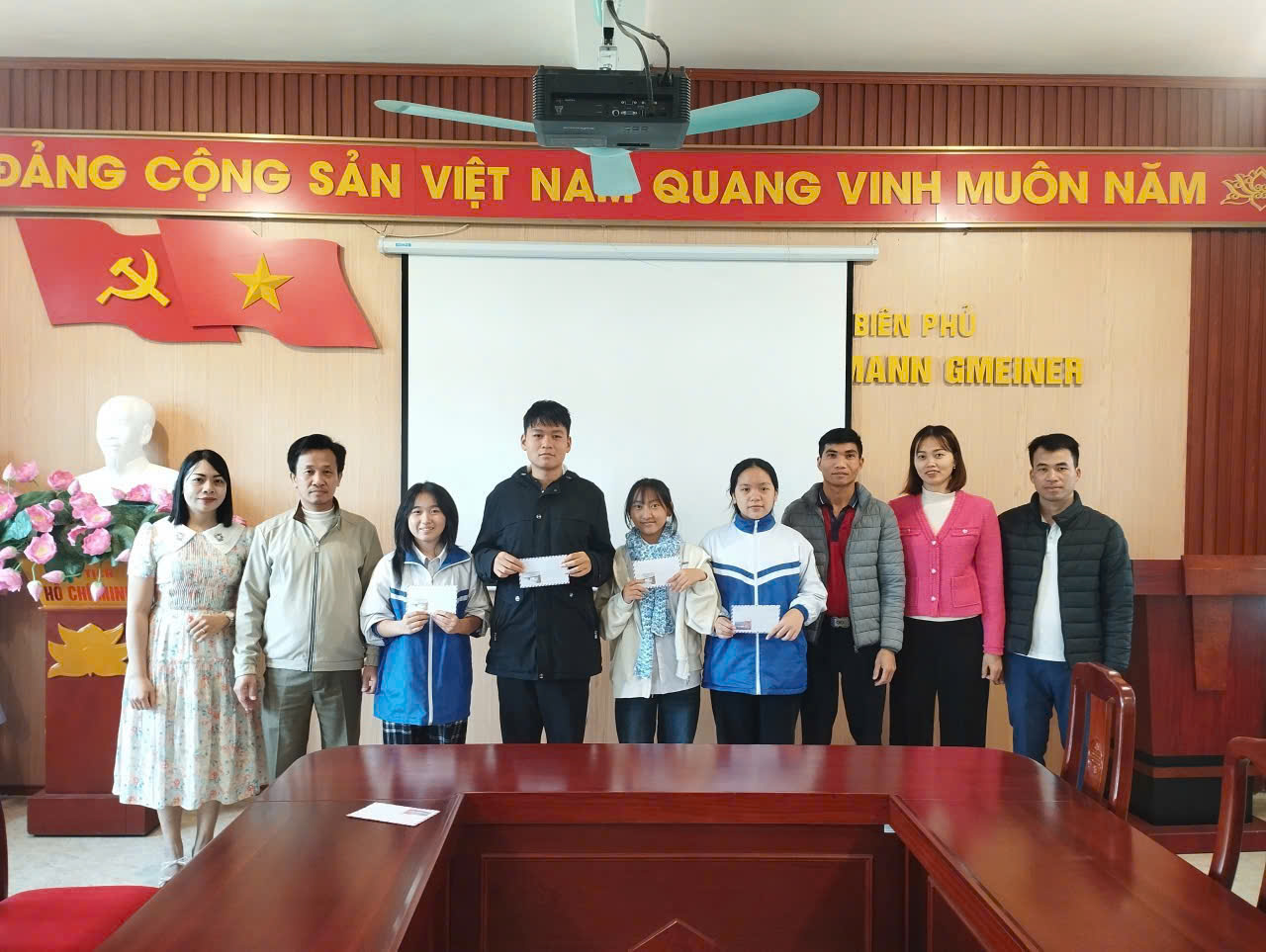 GẶP MẶT ĐỘI TUYỂN HỌC SINH GIỎI LỚP 9