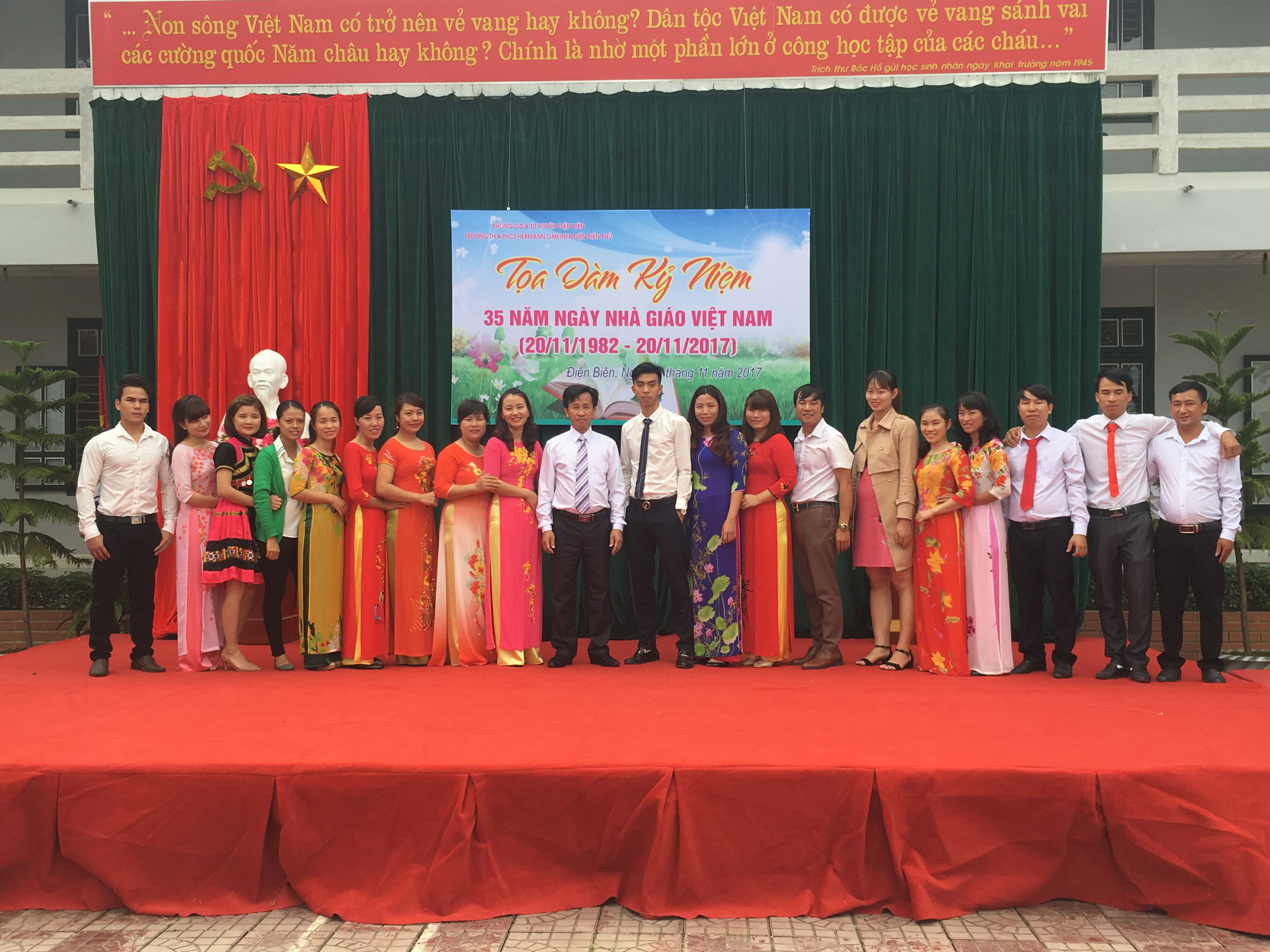 CƠ CẤU TỔ CHỨC NHÀ TRƯỜNG