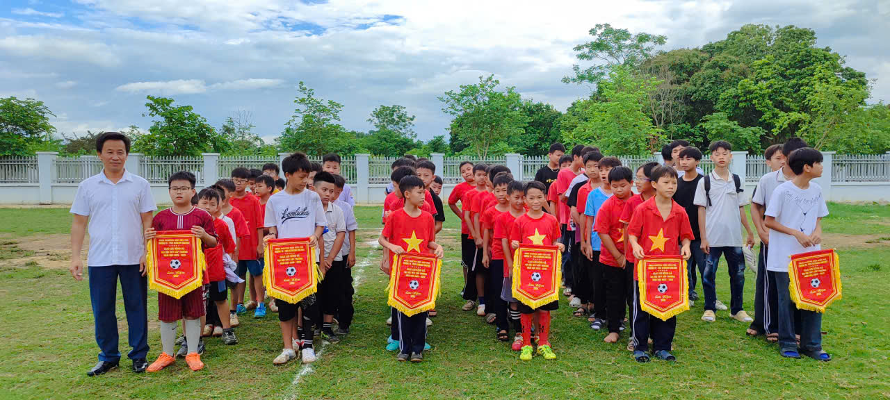  TỰ HÀO TINH THẦN THỂ THAO  TRƯỜNG TH- THCS HERMANN GMEINER!